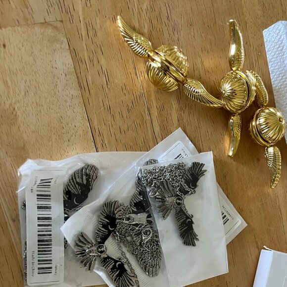 Harry Potter Inspired Theme #2 - 4 Owl necklace & 3 Golden Snitch Spinner - Picture 2 of 4